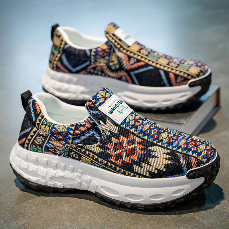Daily Shopping Canvas Footwear - огляд і ціна Outdoor Lighting Uplight