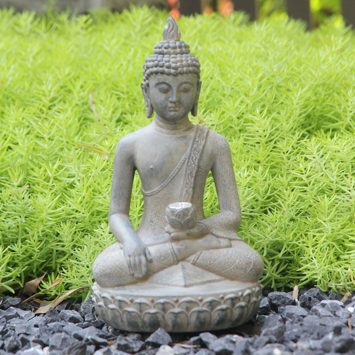 Zen-Inspired Solar-Powered Bud - огляд і ціна Outdoor Zen Lighting
